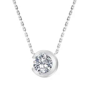 1.0 Carats VVS1 Moissanite Moon Pendant Necklace for Women 0298