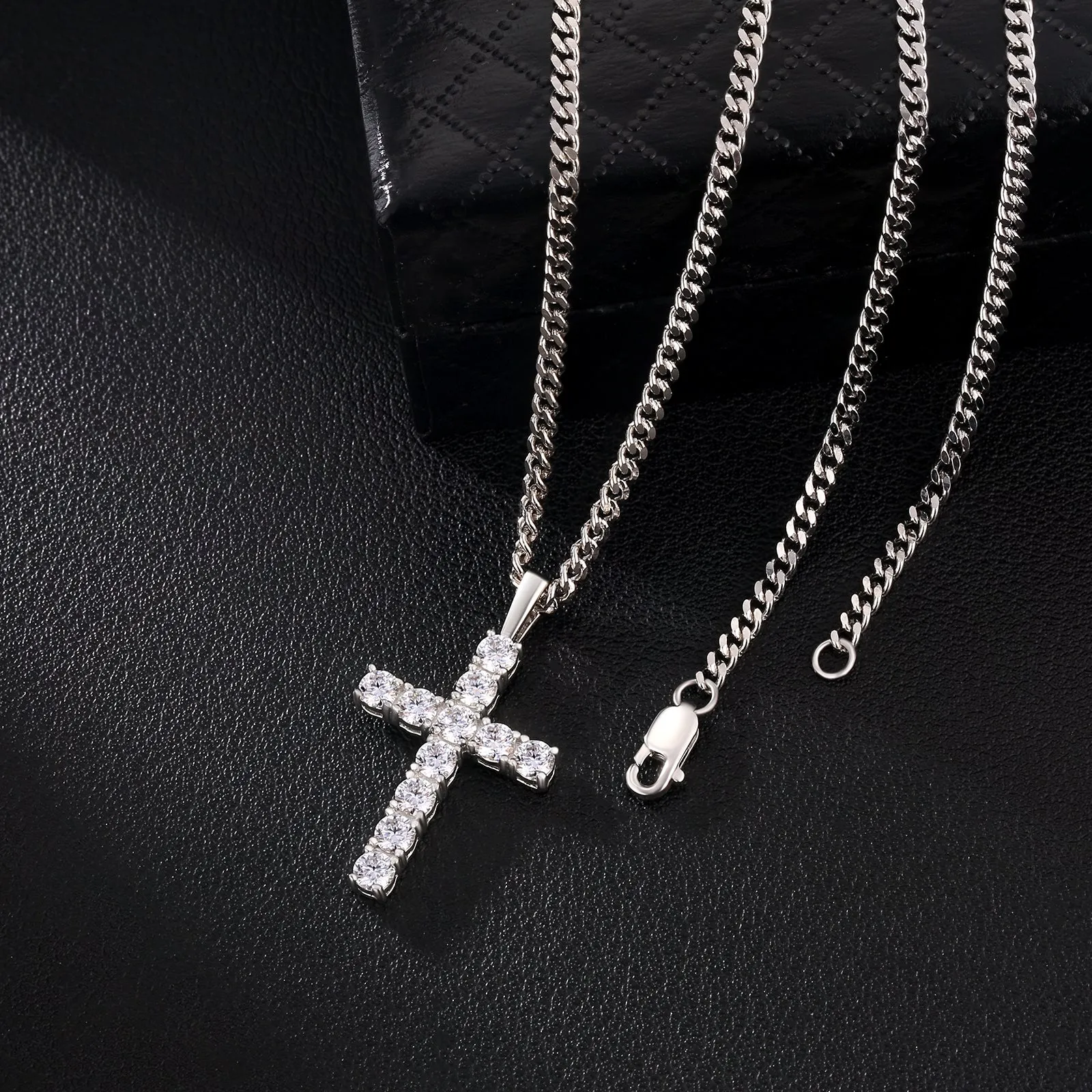 1.10 Carats VVS1 Moissanite Cross Pendant for Men 14K Gold/ White Gold