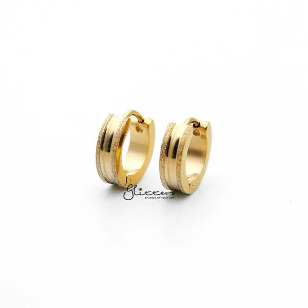 18K Gold IP Stainless Steel Hinged Hoop Earrings with Sand Sparkle Edges