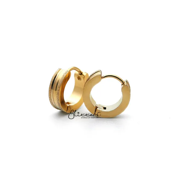 18K Gold IP Stainless Steel Hinged Hoop Earrings with Sand Sparkle Edges