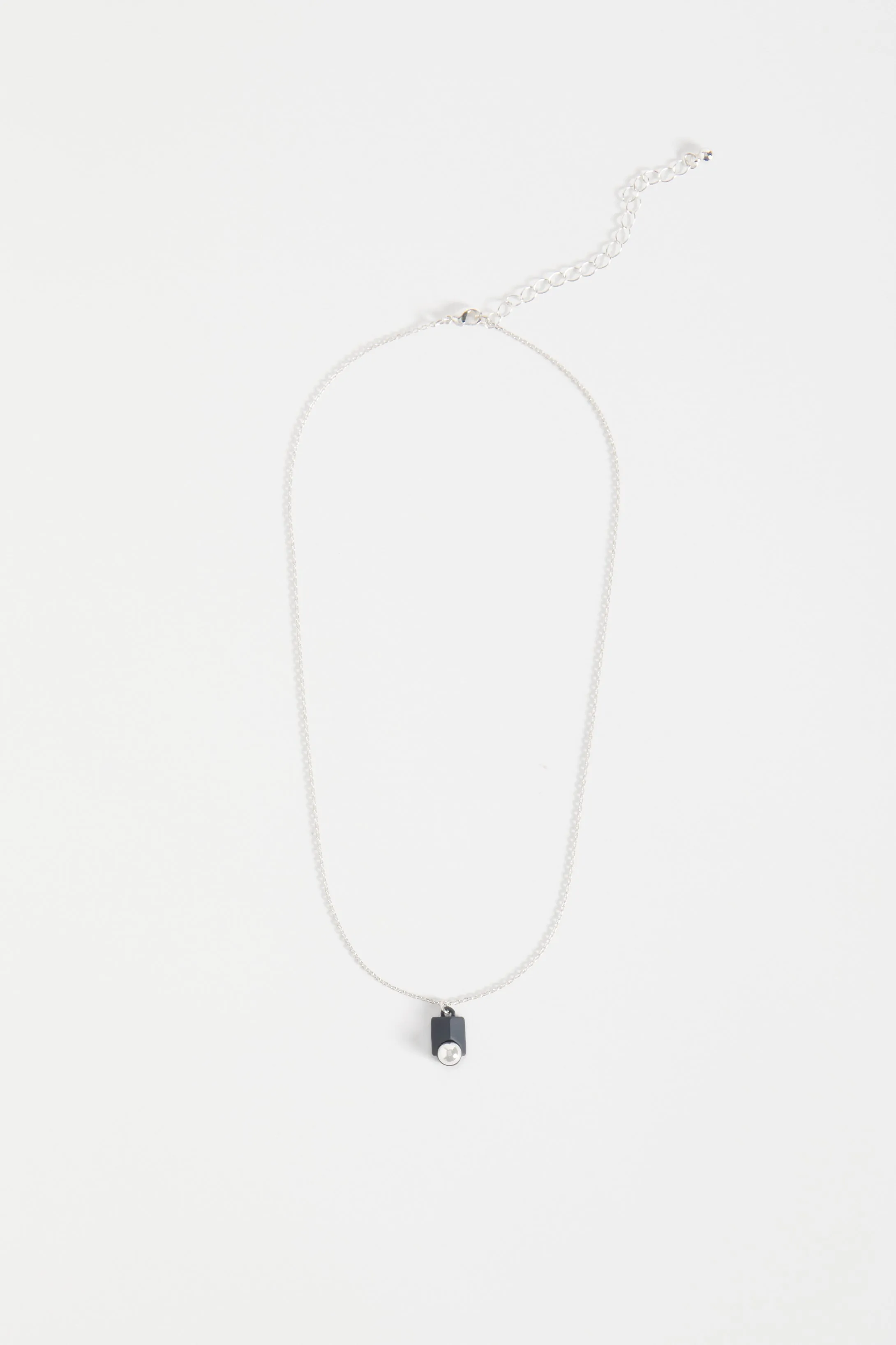 Dott Necklace