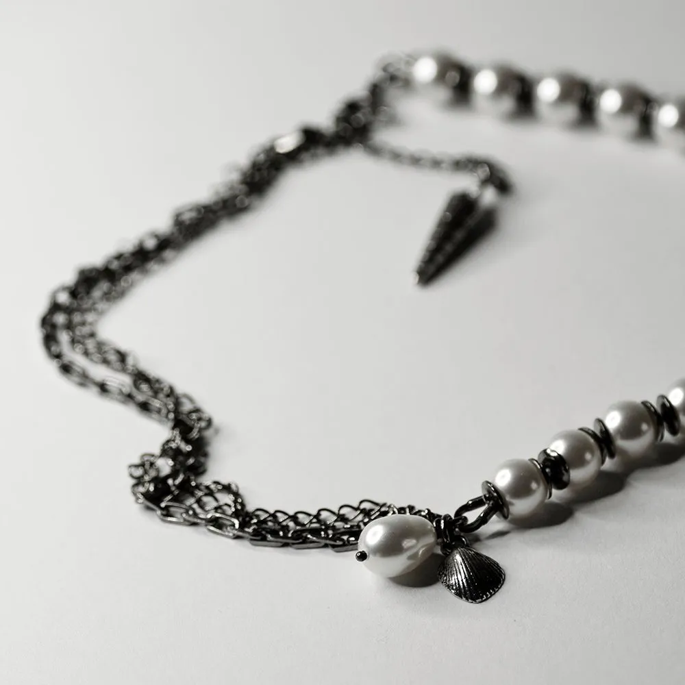 Pearls & Chains necklace - final sale