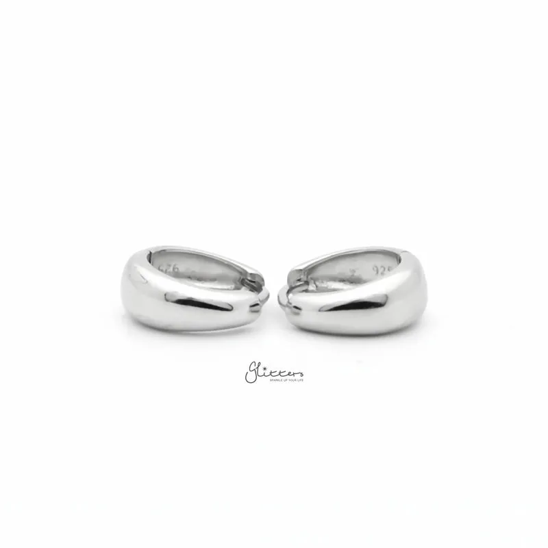 Plain Tapered Huggie Hoop Earrings - Silver