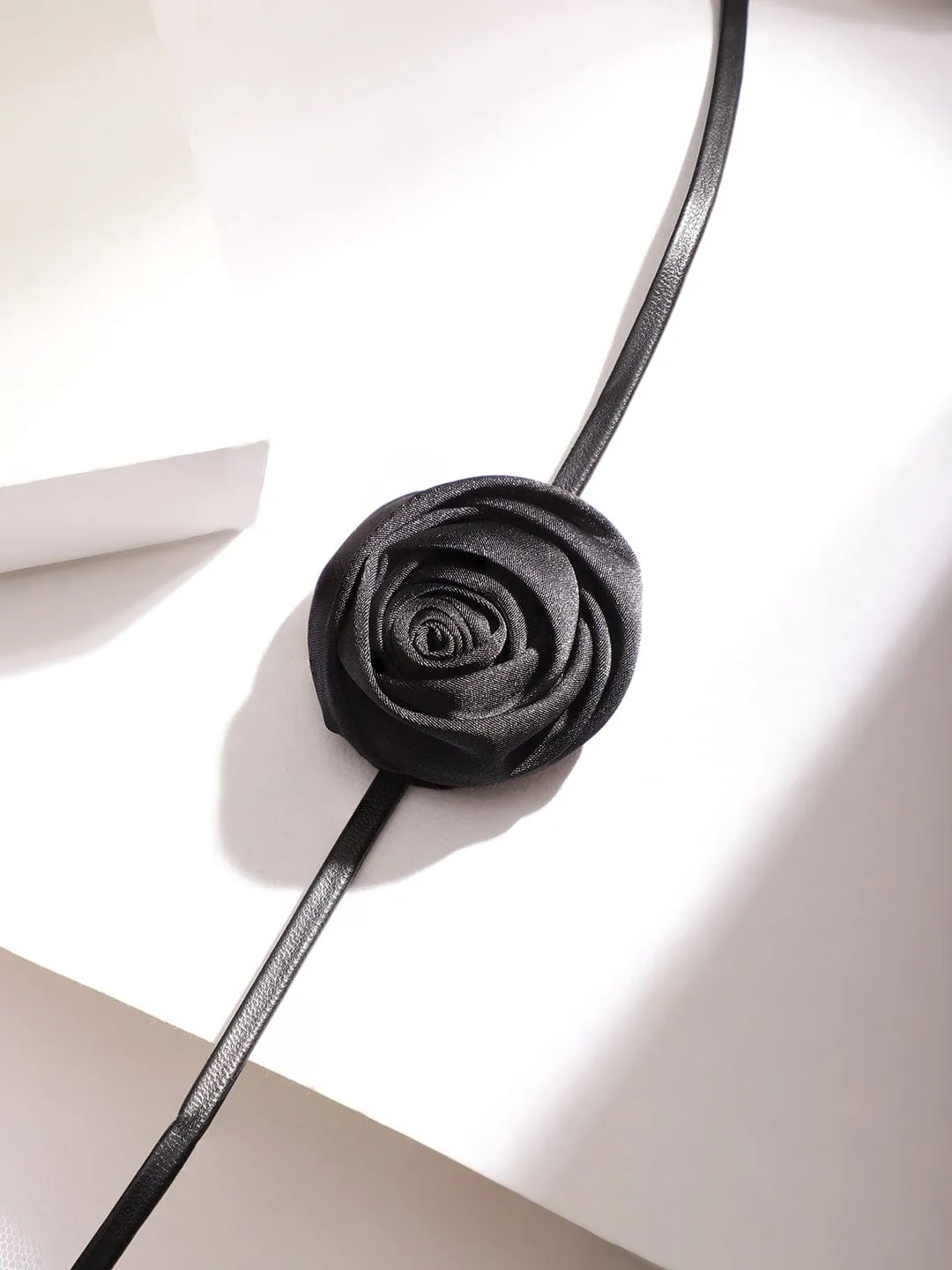 Rubans Voguish Women's Black Colored Rose Pendant Choker