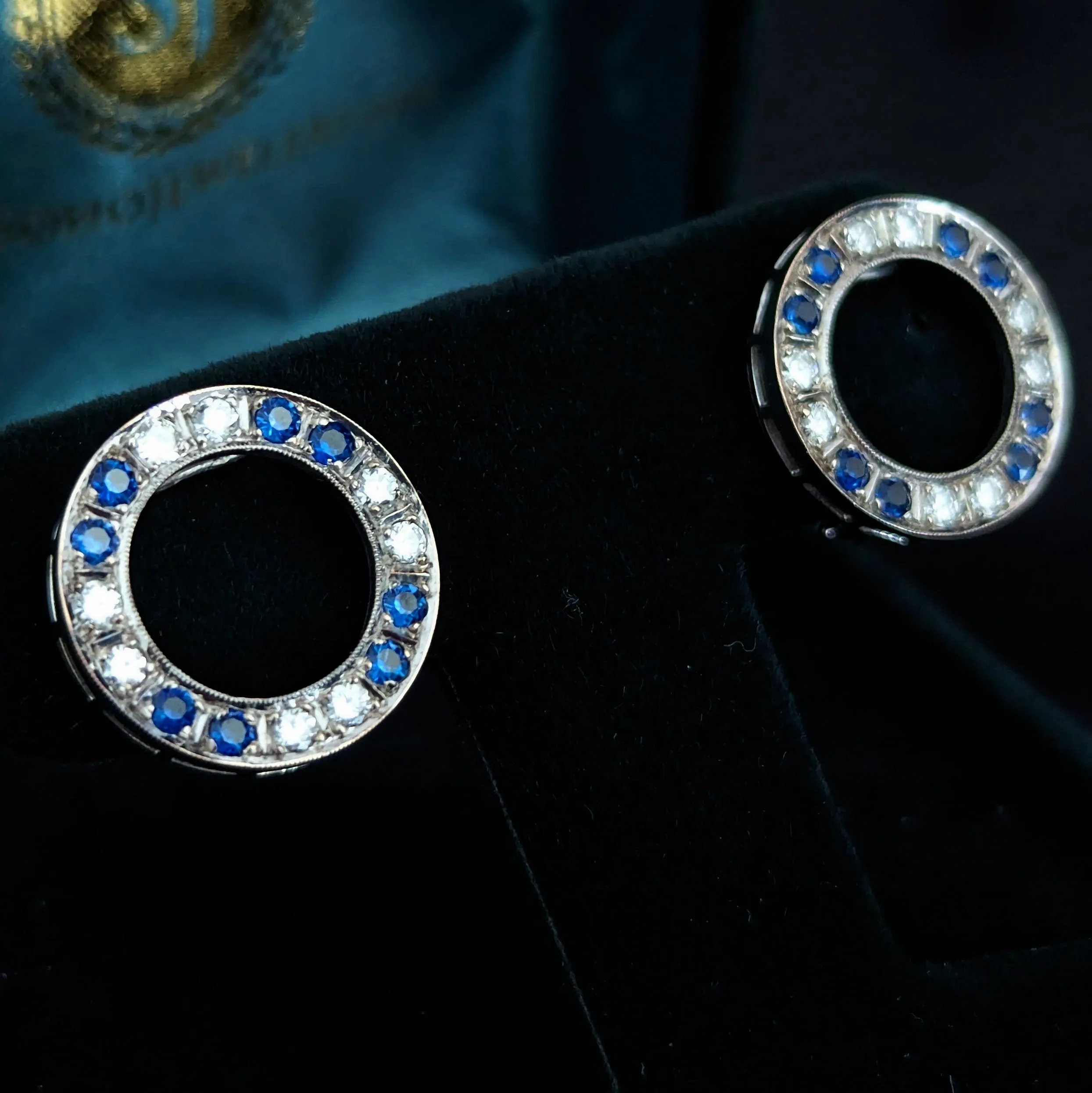 The Walhalla - 1950s Diamonds Sapphires 12k White Gold Clip On Earrings